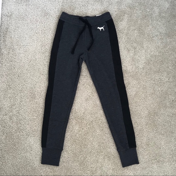 PINK Victoria's Secret Pants - 💗FINAL SALE! NWT PINK Skinny Jogger